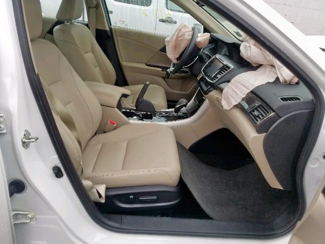 1HGCR3F05GA009228 - 2016 HONDA ACCORD EXL WHITE photo 5