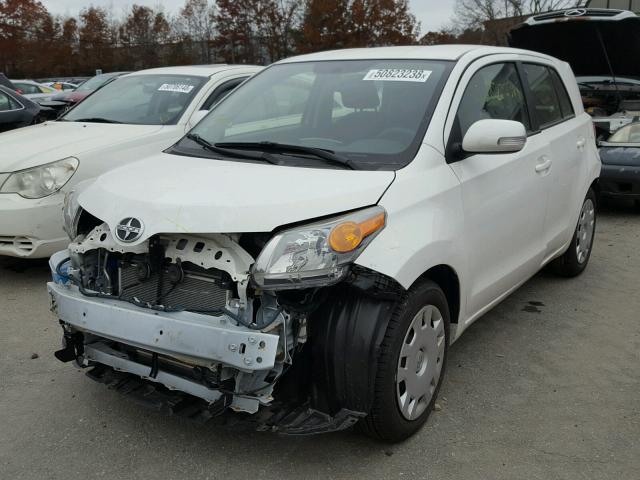 JTKKUPB49E1043686 - 2014 TOYOTA SCION XD WHITE photo 2