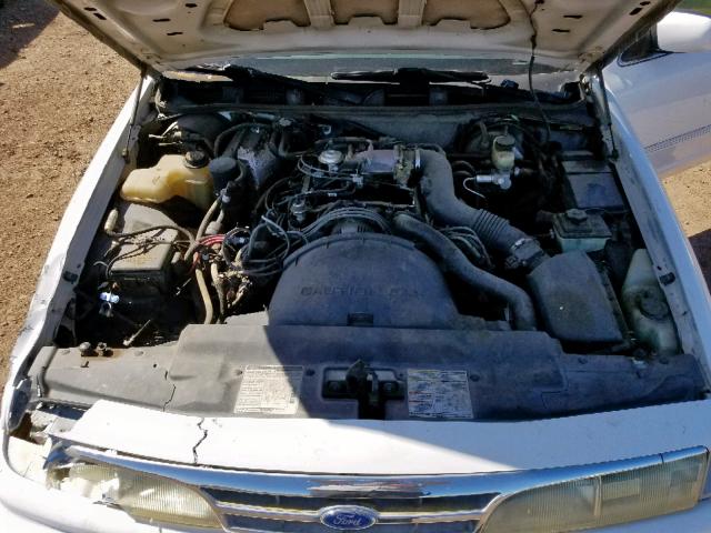 2FALP71W5VX145568 - 1997 FORD CROWN VICT WHITE photo 7