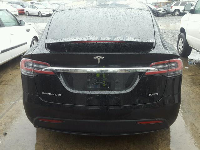 5YJXCBE28HF044028 - 2017 TESLA MODEL X BLACK photo 9