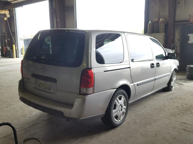 1GNDV23W28D183699 - 2008 CHEVROLET UPLANDER L 银色 照片 4