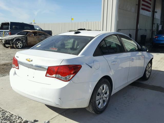 1G1PA5SH1F7166967 - 2015 CHEVROLET CRUZE LS WHITE photo 4