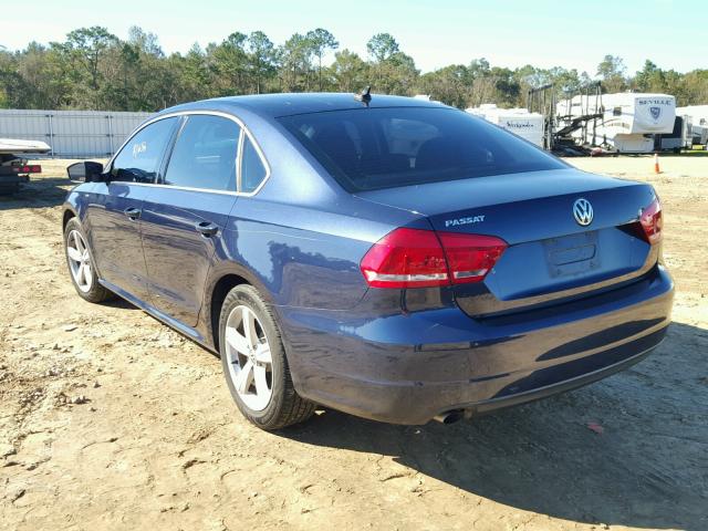 1VWAT7A37EC042570 - 2014 VOLKSWAGEN PASSAT S BLUE photo 3