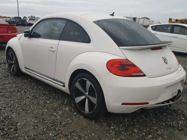 3VWV67AT6CM617472 - 2012 VOLKSWAGEN BEETLE TUR WHITE photo 3