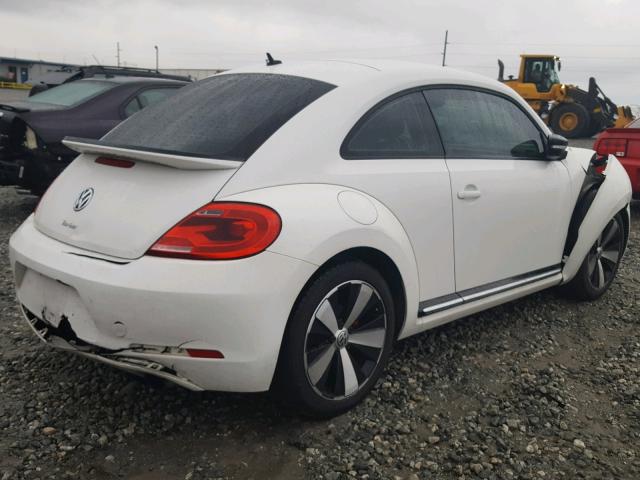 3VWV67AT6CM617472 - 2012 VOLKSWAGEN BEETLE TUR WHITE photo 4