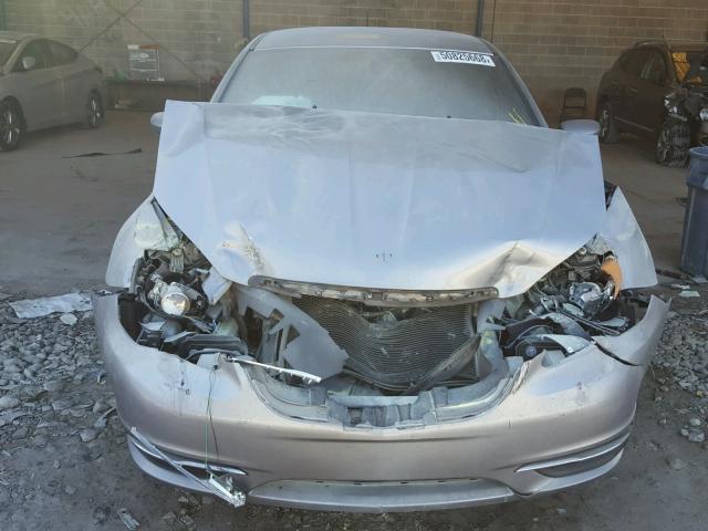 1C3CCBAB3DN579384 - 2013 CHRYSLER 200 LX SILVER photo 9