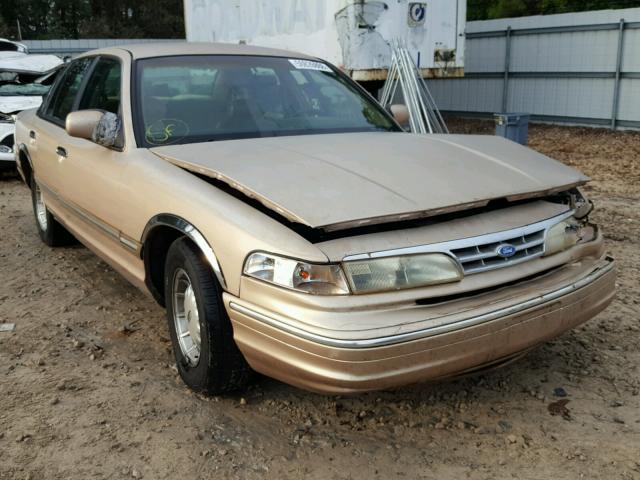 2FALP74W9TX115627 - 1996 FORD CROWN VICT GOLD photo 1