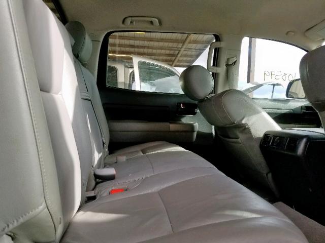 5TFDW5F12BX203978 - 2011 TOYOTA TUNDRA CRE WHITE photo 6