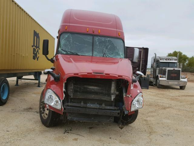 1FUJGLDR4ASAH9258 - 2010 FREIGHTLINER CASCADIA 1 RED photo 9