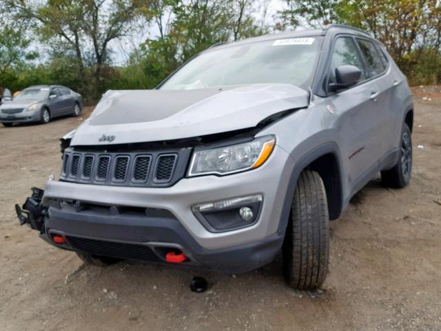 3C4NJDDB5KT650101 - 2019 JEEP COMPASS TR GRAY photo 2