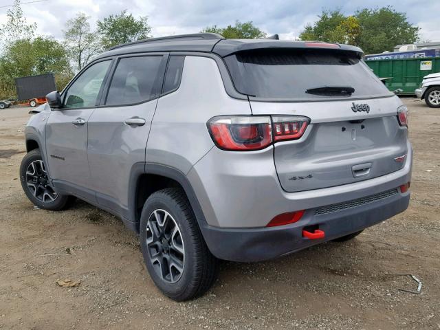 3C4NJDDB5KT650101 - 2019 JEEP COMPASS TR GRAY photo 3