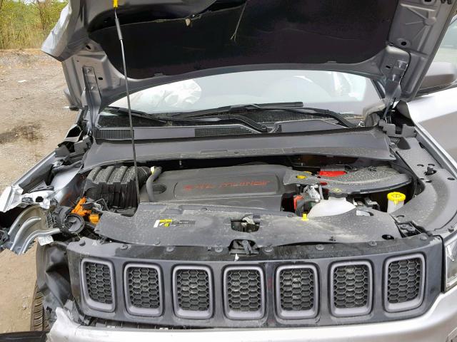 3C4NJDDB5KT650101 - 2019 JEEP COMPASS TR GRAY photo 7