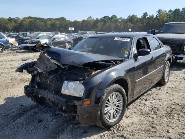 2C3KA43D59H504925 - 2009 CHRYSLER 300 LX BLACK photo 2