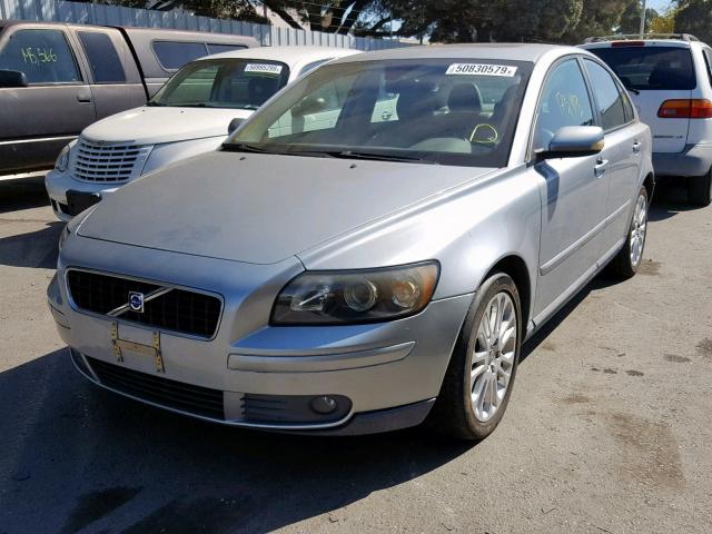 YV1MS390862156892 - 2006 VOLVO S40 2.4I GRAY photo 2