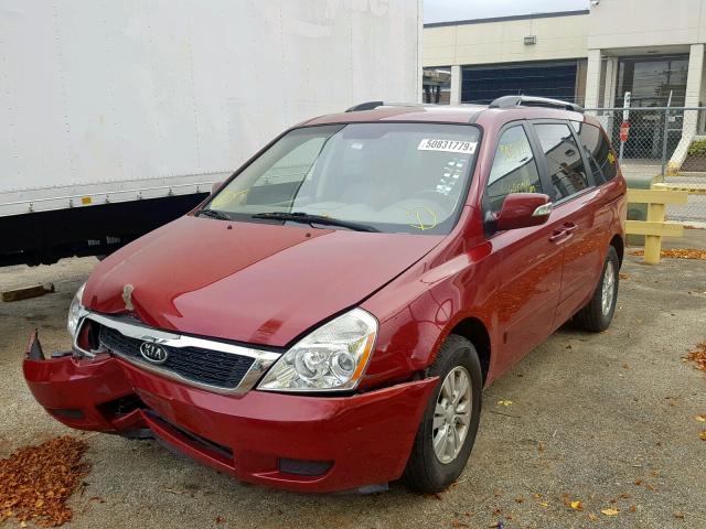 KNDMG4C72C6507691 - 2012 KIA SEDONA LX RED photo 2