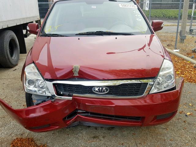 KNDMG4C72C6507691 - 2012 KIA SEDONA LX RED photo 9