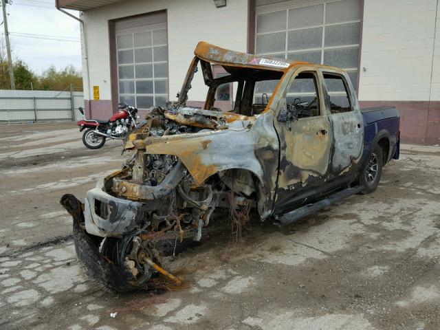 1C6RR7YT9JS189605 - 2018 RAM 1500 REBEL ლურჯი ფოტო 2