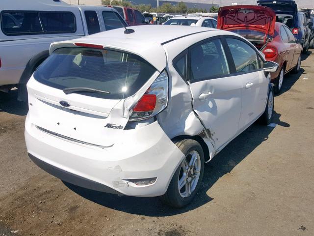 3FADP4EJ5KM155171 - 2019 FORD FIESTA SE WHITE photo 4