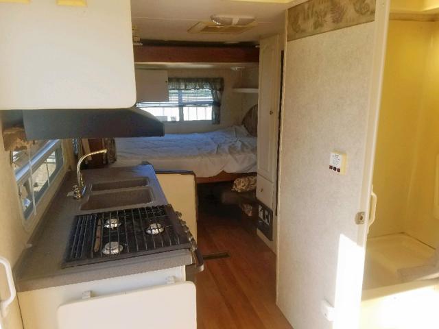 4YDT23R206G922388 - 2006 OUTB TRAVEL TRL WHITE photo 6