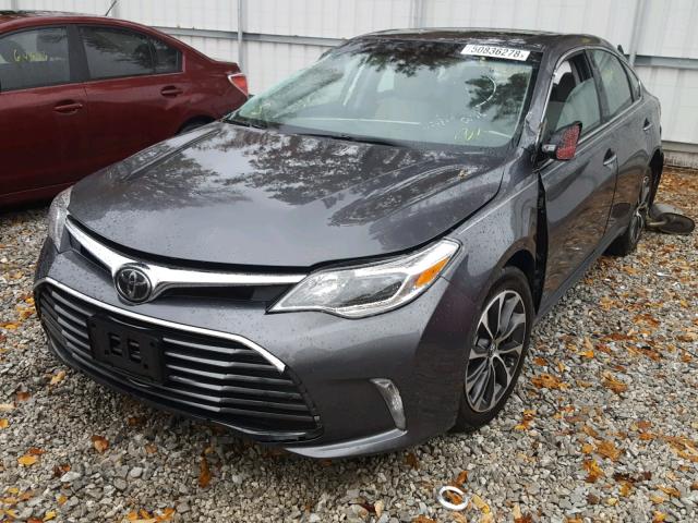 4T1BK1EB4JU274231 - 2018 TOYOTA AVALON XLE CHARCOAL photo 2