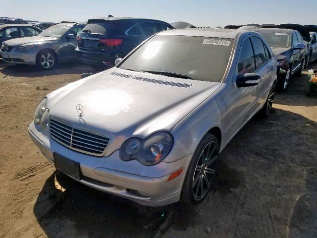 WDBRF61JX4E019291 - 2004 MERCEDES-BENZ C 240 SILVER photo 2