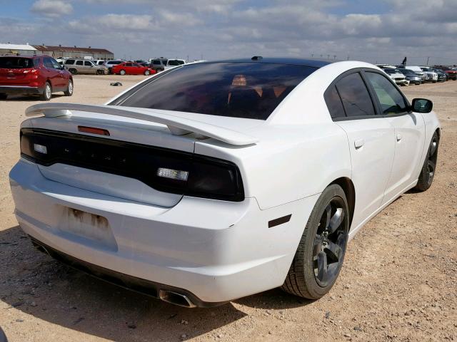 2C3CDXHG7EH363088 - 2014 DODGE CHARGER SX WHITE photo 4