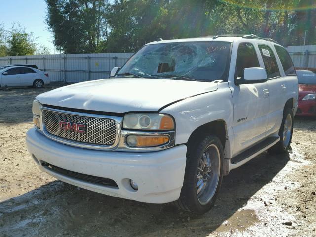 1GKEK63U64J136638 - 2004 GMC YUKON DENA WHITE photo 2