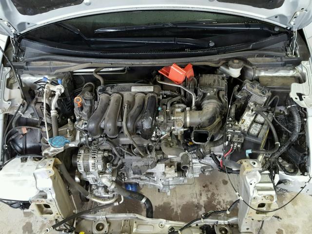 3HGGK5G57FM745164 - 2015 HONDA FIT LX SILVER photo 7