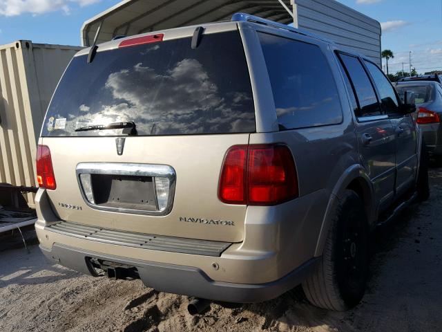 5LMFU28RX4LJ31785 - 2004 LINCOLN NAVIGATOR Алтын фото 4