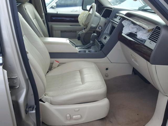 5LMFU28RX4LJ31785 - 2004 LINCOLN NAVIGATOR Алтын фото 5