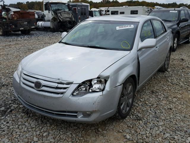 4T1BK36B47U212508 - 2007 TOYOTA AVALON XL GRAY photo 2