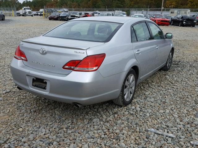 4T1BK36B47U212508 - 2007 TOYOTA AVALON XL GRAY photo 4