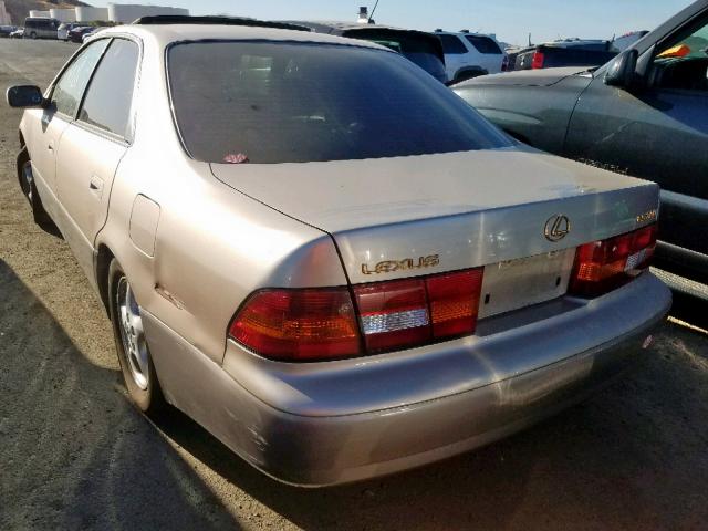 JT8BF22G8V0063480 - 1997 LEXUS ES 300 GOLD photo 3