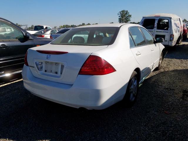 1HGCM56767A176396 - 2007 HONDA ACCORD EX WHITE photo 4