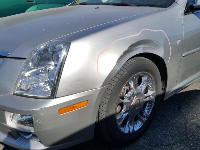 1G6DW677450116463 - 2005 CADILLAC STS SILVER photo 10