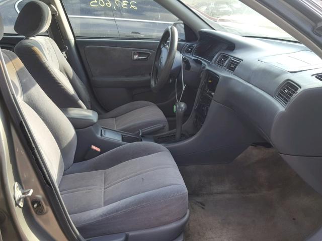 JT2BG22KX10559628 - 2001 TOYOTA CAMRY CE 灰色 照片 5