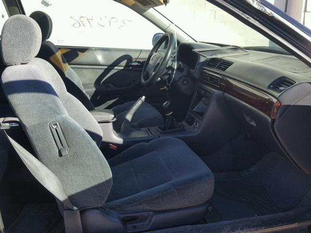 19UYA1141VL020059 - 1997 ACURA 2.2CL Schwarz Foto 5