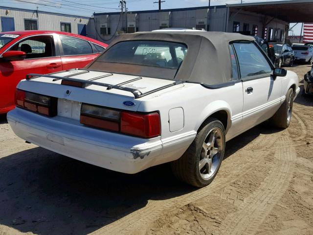 1FACP44M3PF142904 - 1993 FORD MUSTANG LX WHITE photo 4