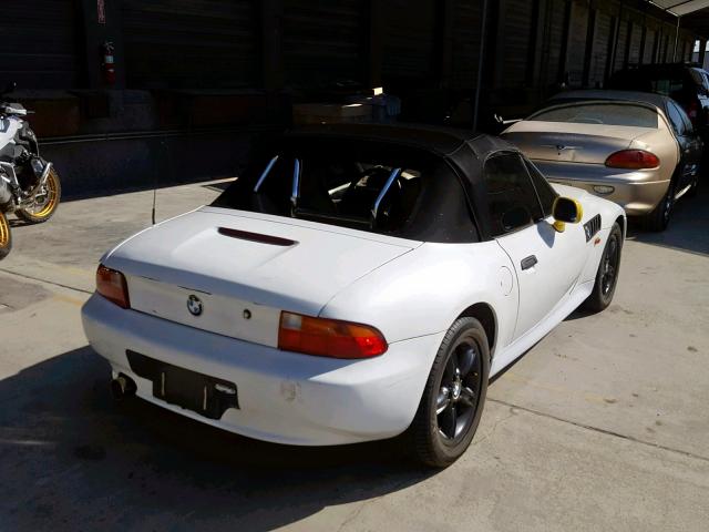 4USCH7326VLE03950 - 1997 BMW Z3 1.9 WHITE photo 4