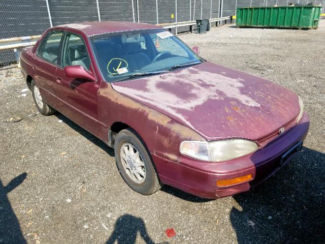 4T1BG12K7TU680562 - 1996 TOYOTA CAMRY DX RED photo 1