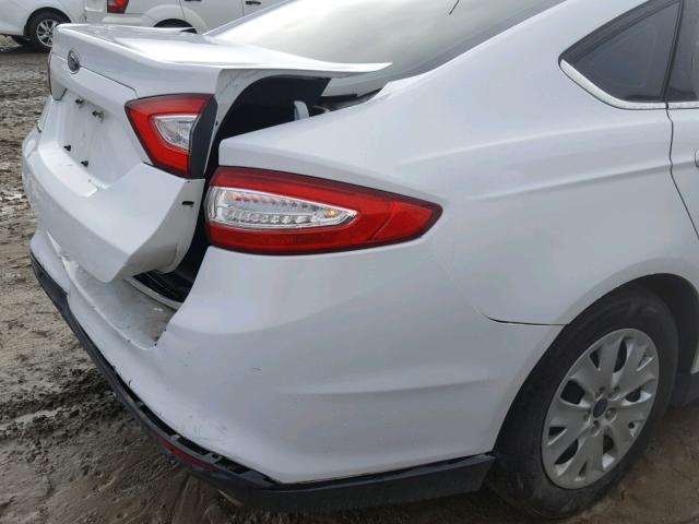 3FA6P0G75DR126374 - 2013 FORD FUSION S WHITE photo 9