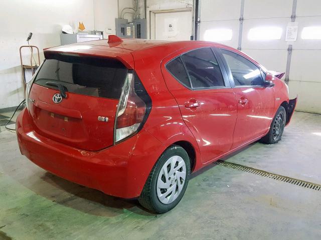 JTDKDTB35G1590576 - 2016 TOYOTA PRIUS C RED photo 4