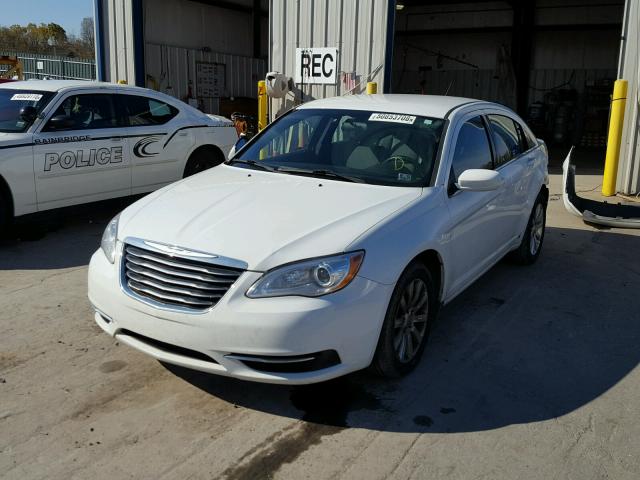 1C3CCBBB6DN583959 - 2013 CHRYSLER 200 TOURIN WHITE photo 2