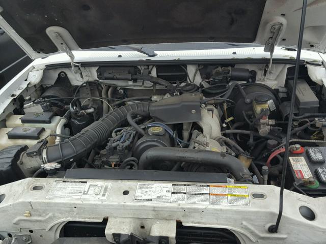 4F4YR12C3YTM10332 - 2000 MAZDA B2500 WHITE photo 7