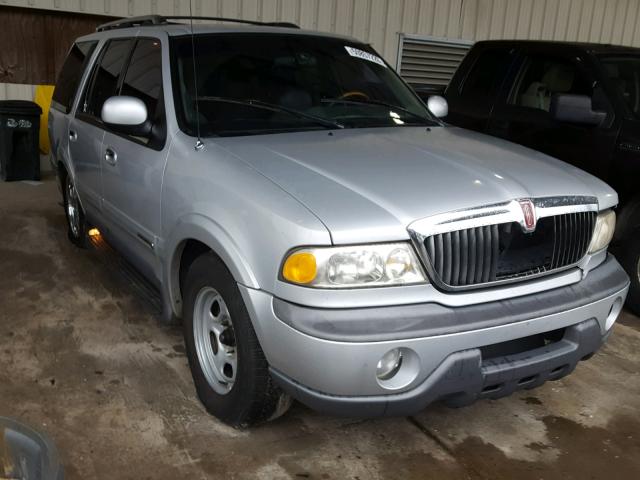 5LMRU27L8XLJ01604 - 1999 LINCOLN NAVIGATOR 银色 照片 1