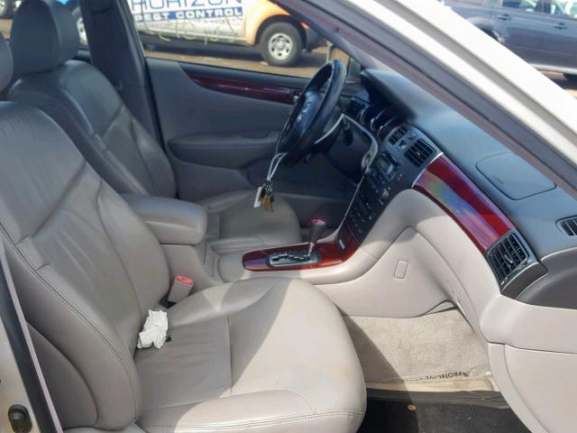 JTHBF30G620063918 - 2002 LEXUS ES 300 SILVER photo 5