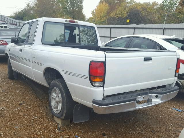 4F4CR16XXVTM28409 - 1997 MAZDA B4000 CAB WHITE photo 3