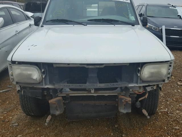 4F4CR16XXVTM28409 - 1997 MAZDA B4000 CAB WHITE photo 9