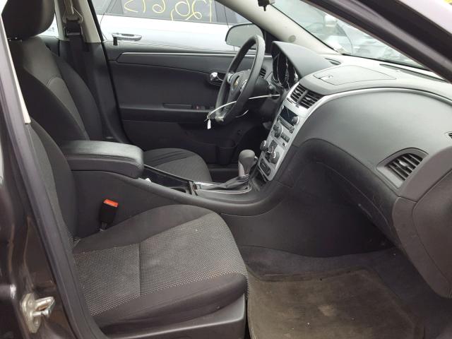 1G1ZC5E04CF274638 - 2012 CHEVROLET MALIBU 1LT GRAY photo 5