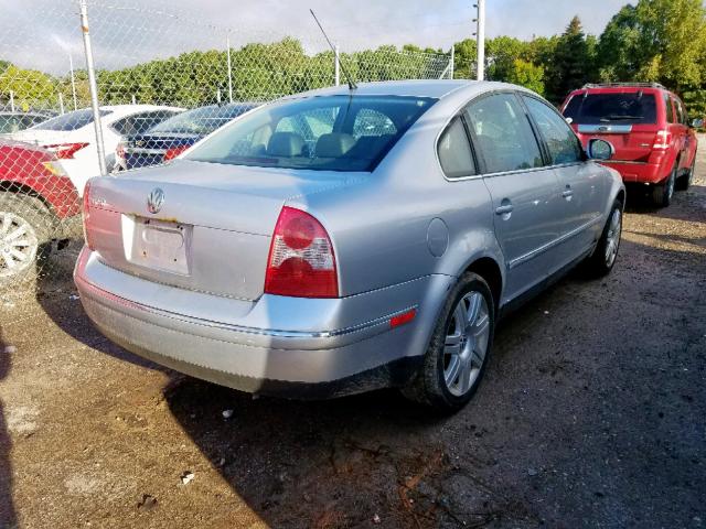 WVWAD63B75E006560 - 2005 VOLKSWAGEN PASSAT GLS SILVER photo 4